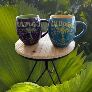 ❤️ 2 Coffee Mugs - For Mug Collectors.